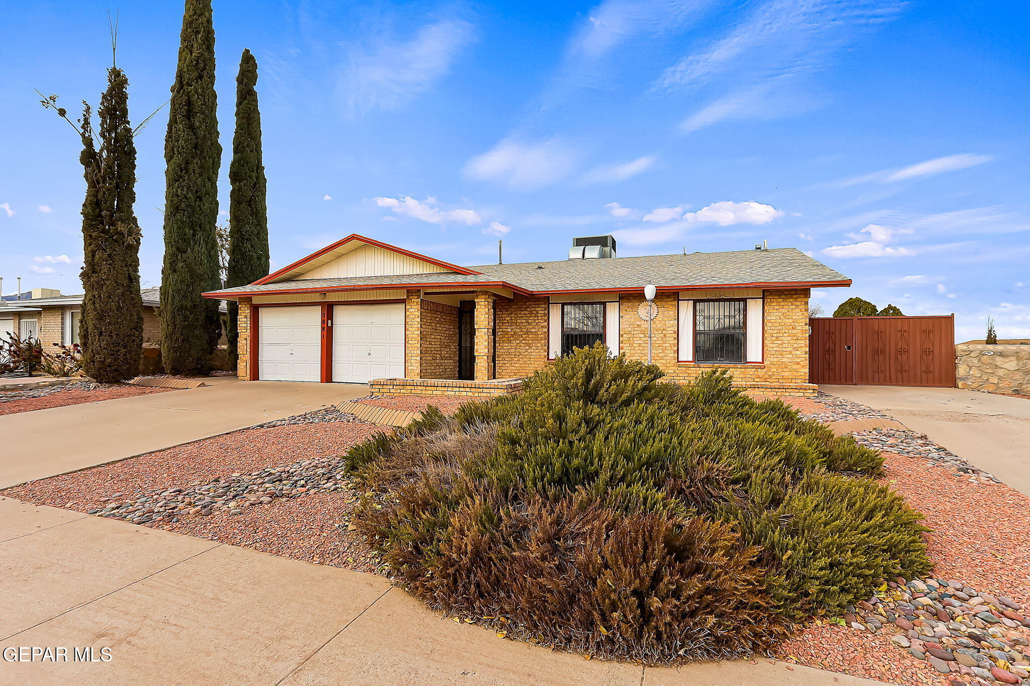5881 CLYDESDALE Drive
