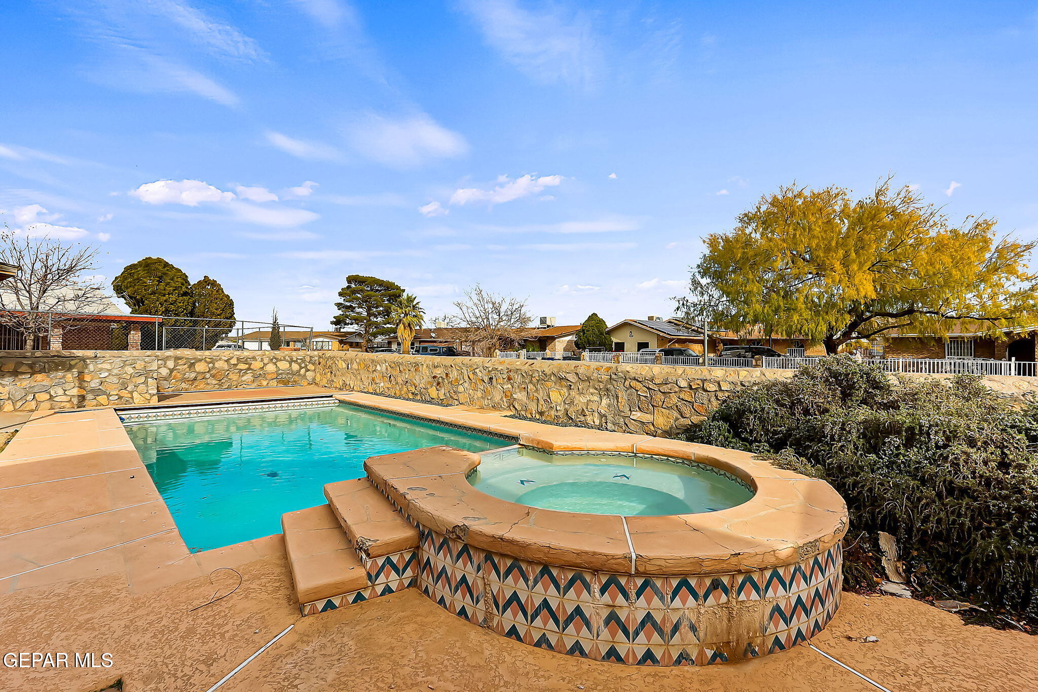 5881 CLYDESDALE Drive