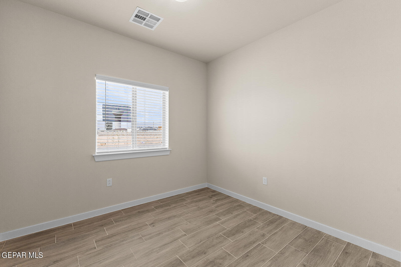 9939 Isla Place