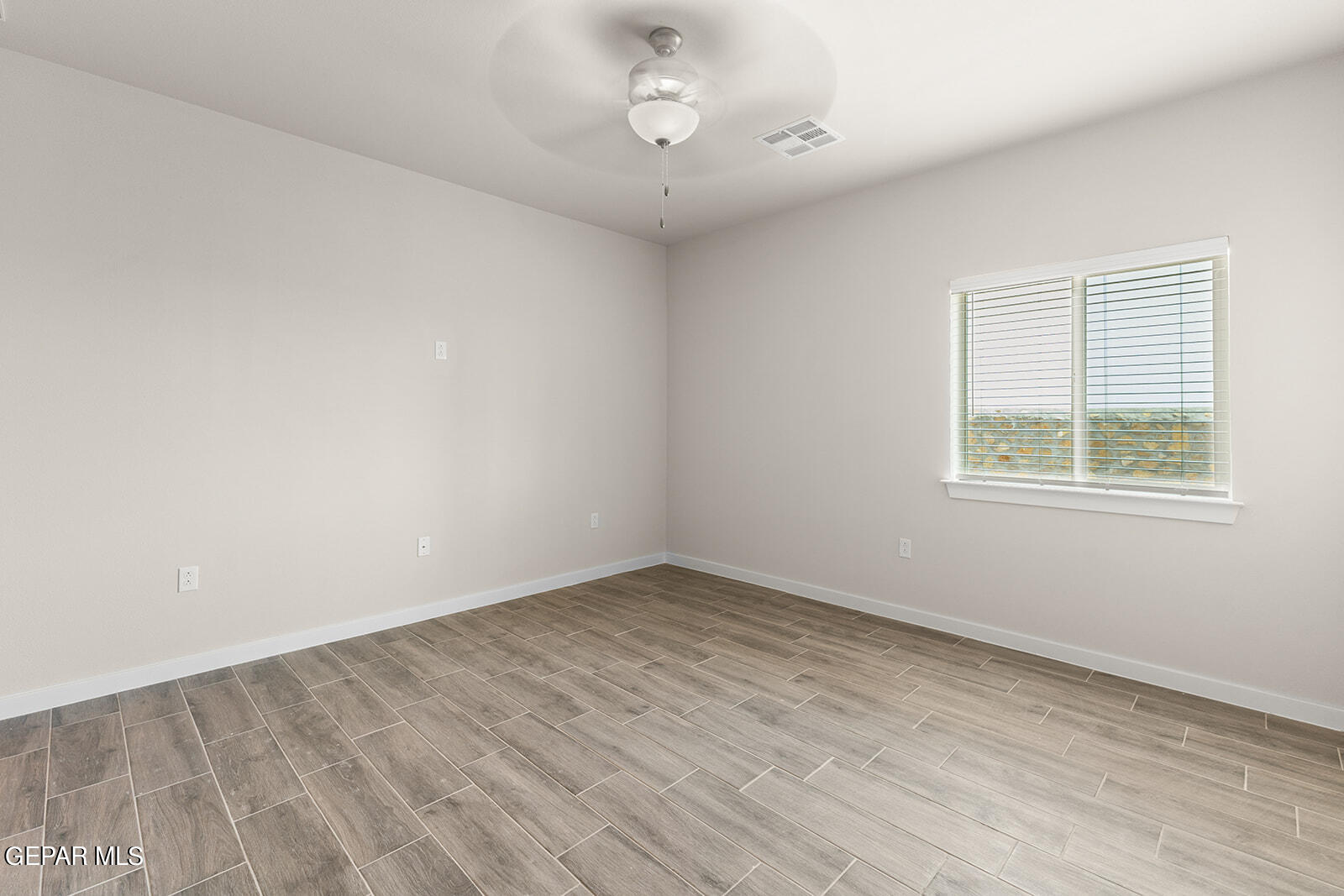 9939 Isla Place