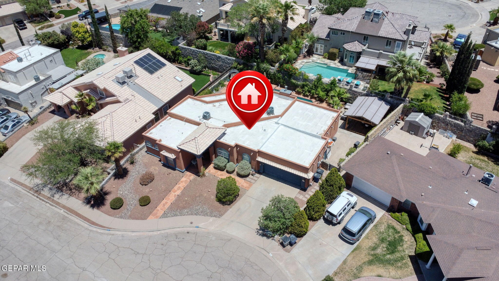 904 LAS PALMAS Way