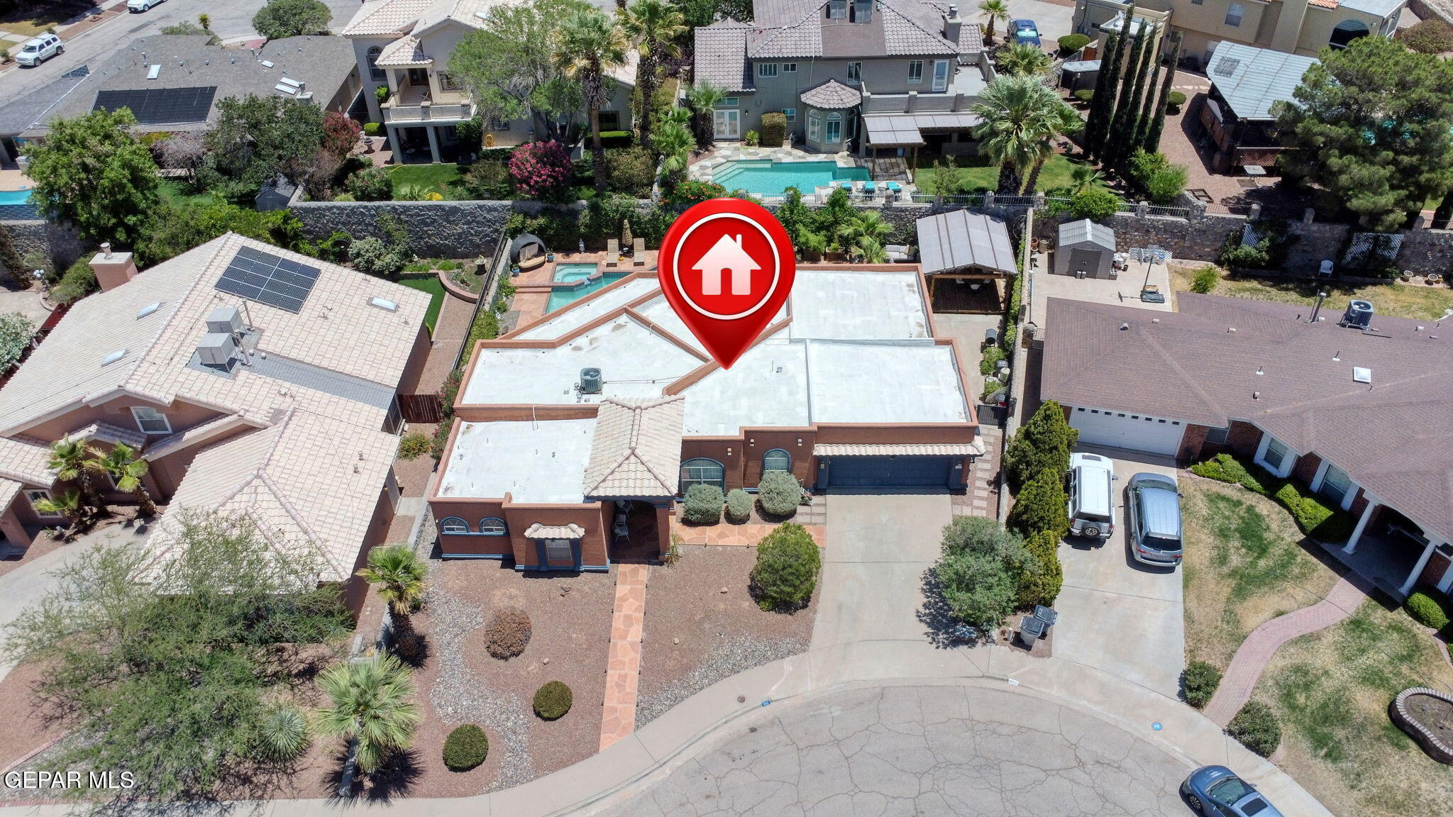 904 LAS PALMAS Way