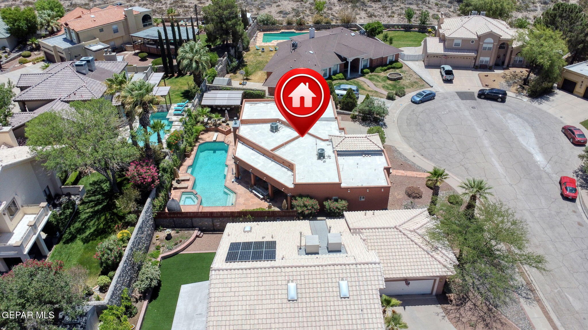 904 LAS PALMAS Way