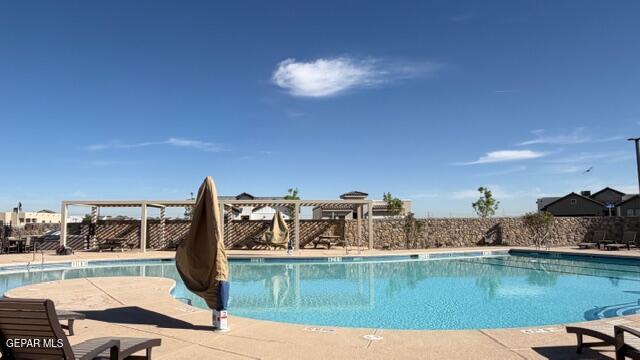 13824 PASEO DE GLORIA Avenue