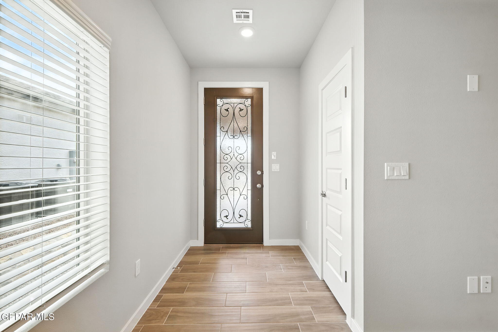 11861 Artekale Place