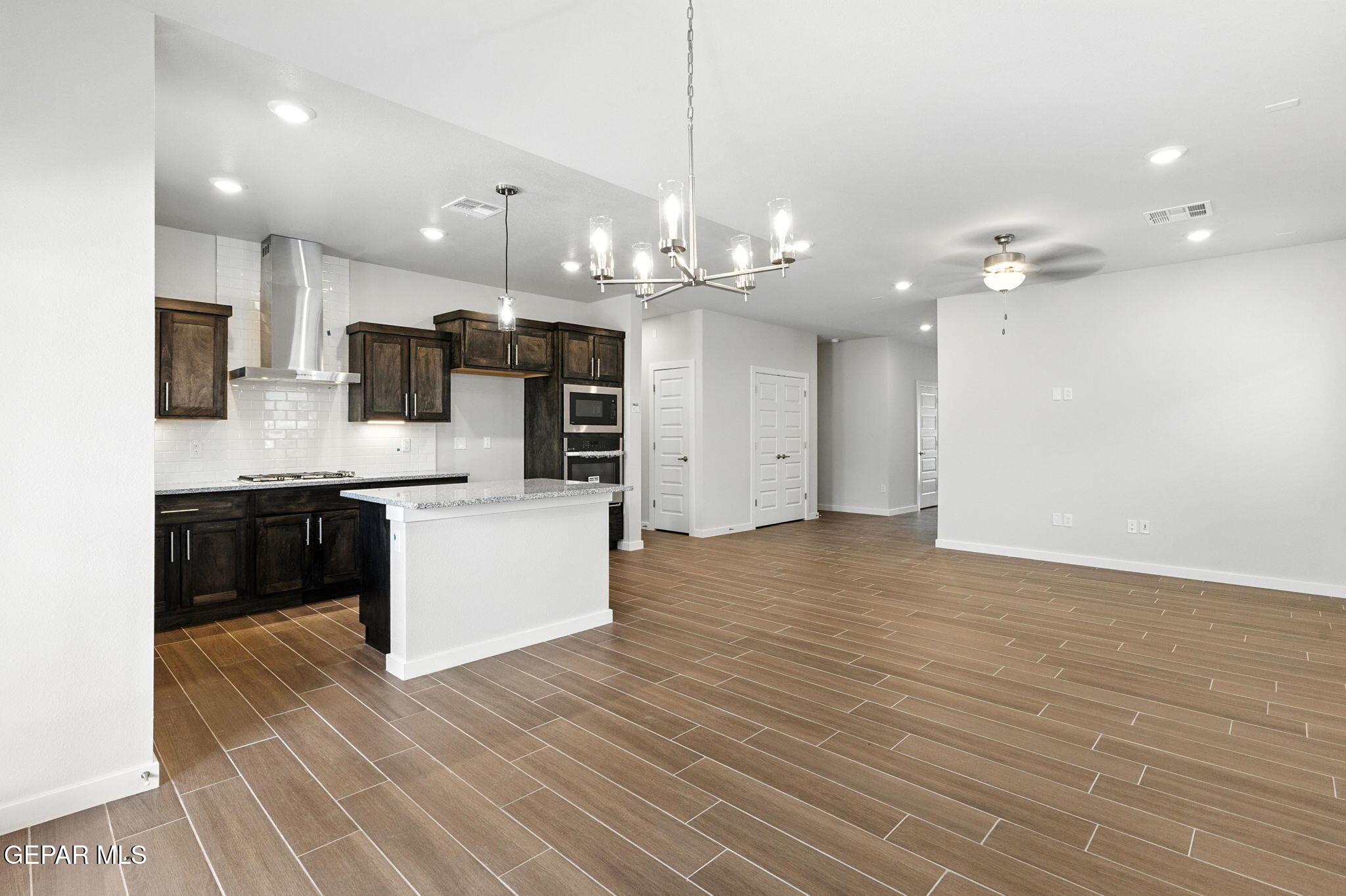 11853 Artekale Place