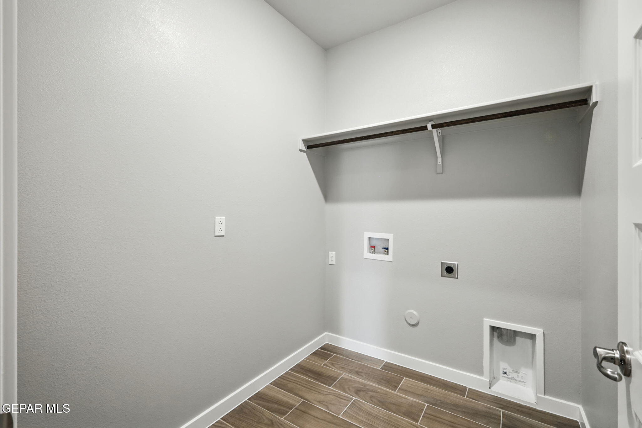 11868 Finesse Place