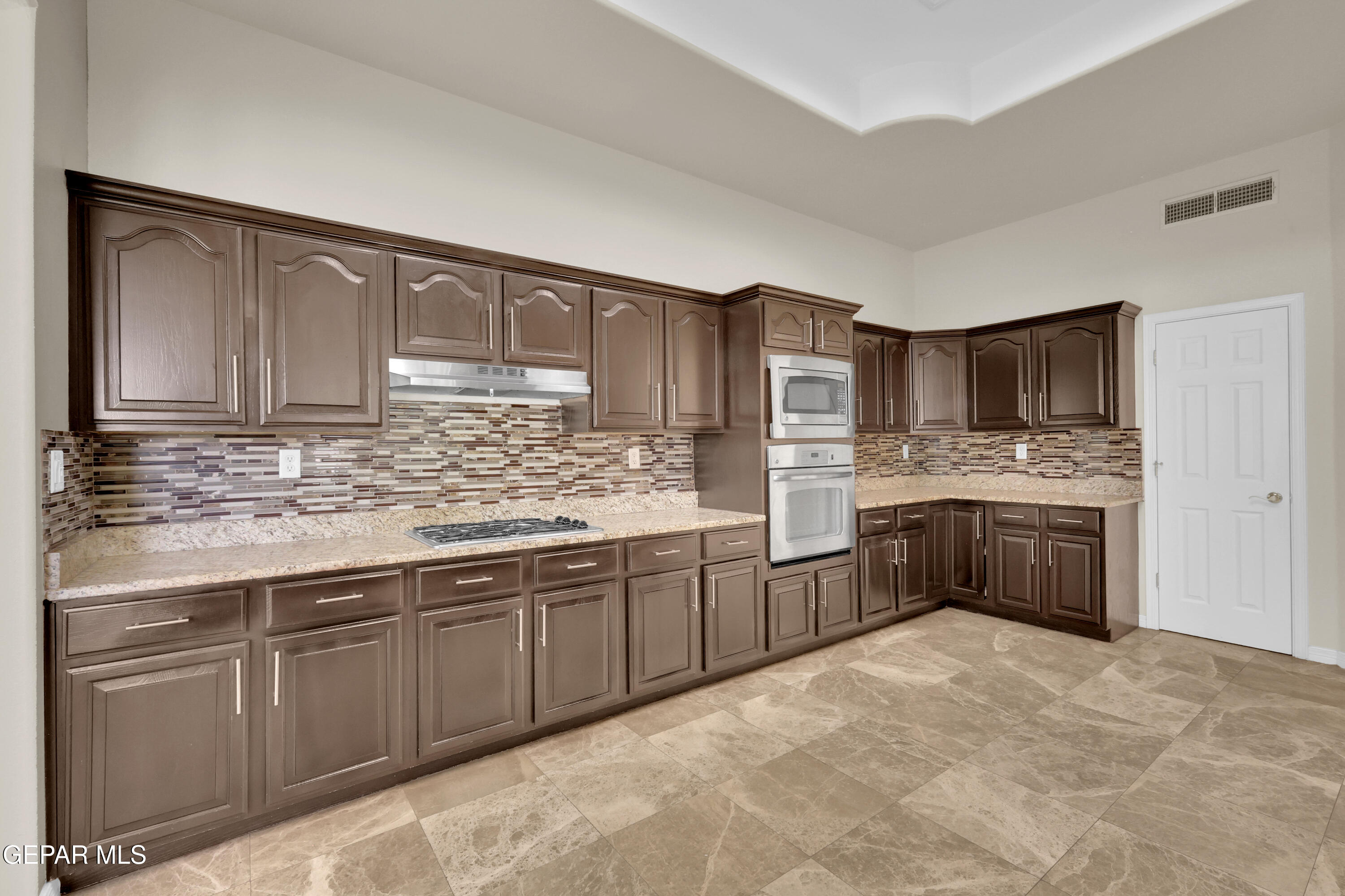 6469 CALLE VISTA Drive