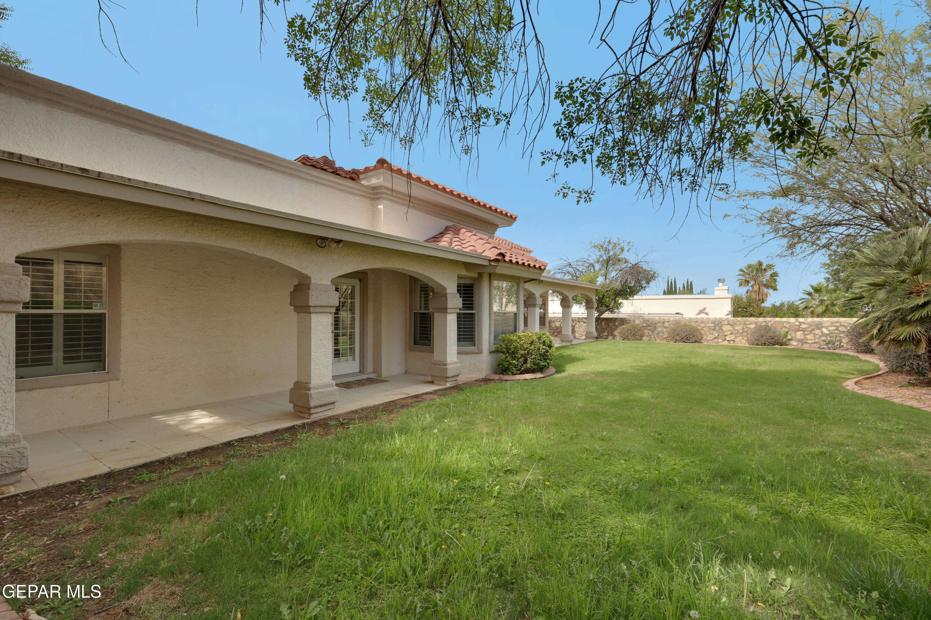 6469 CALLE VISTA Drive