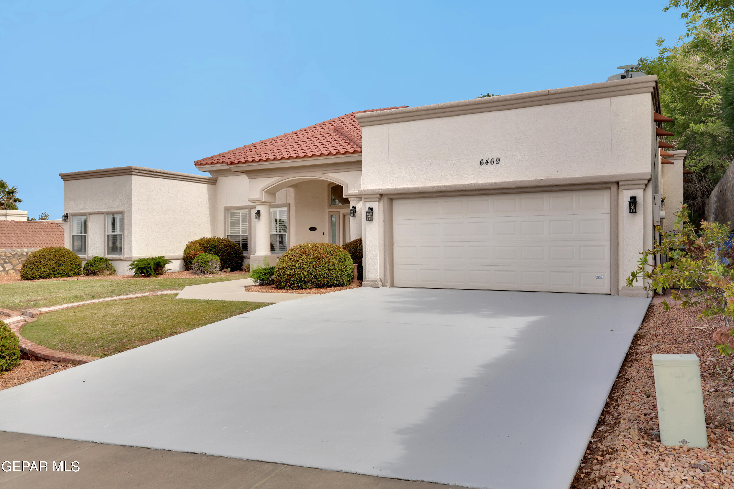 6469 CALLE VISTA Drive