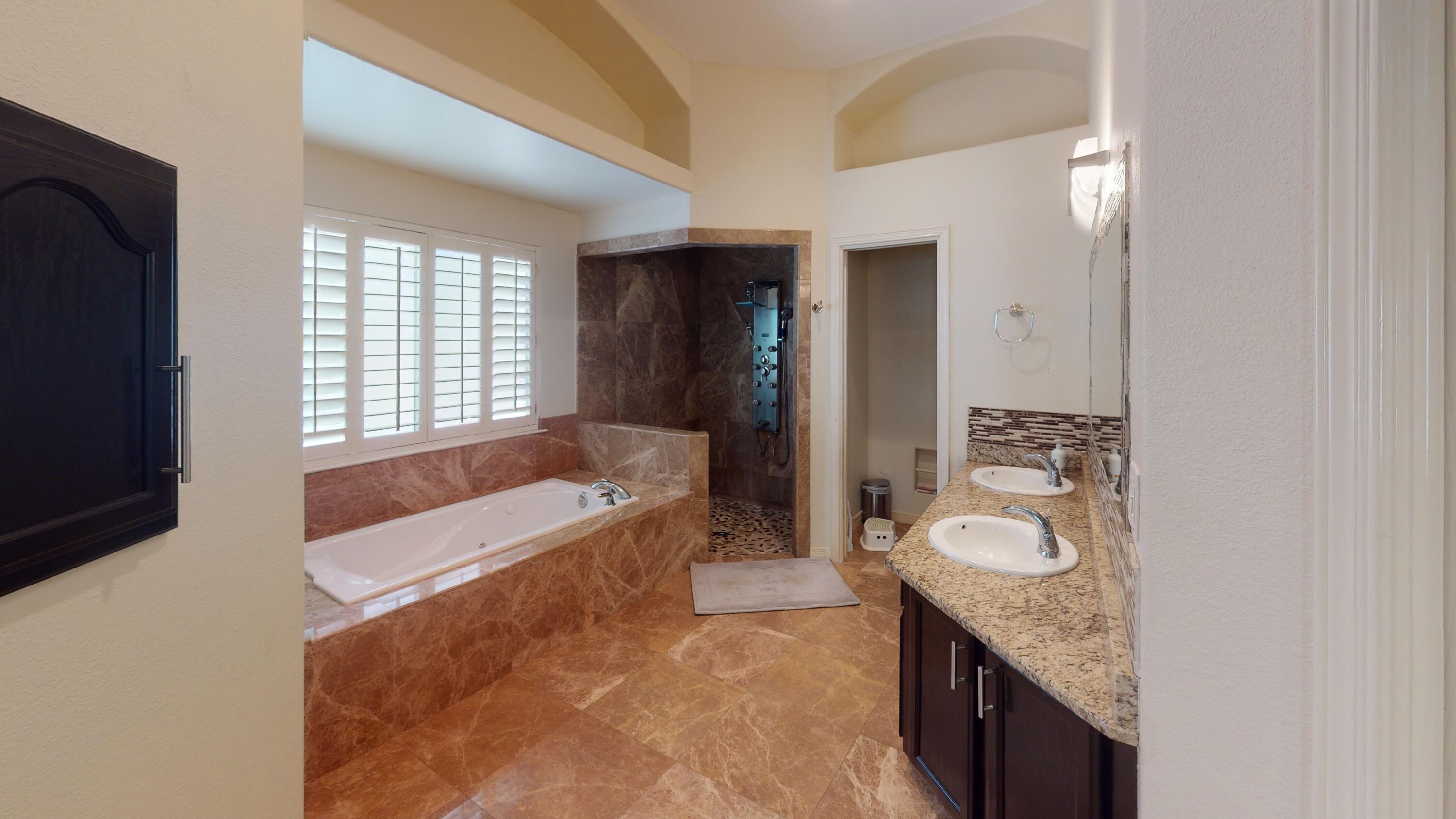 6469 CALLE VISTA Drive