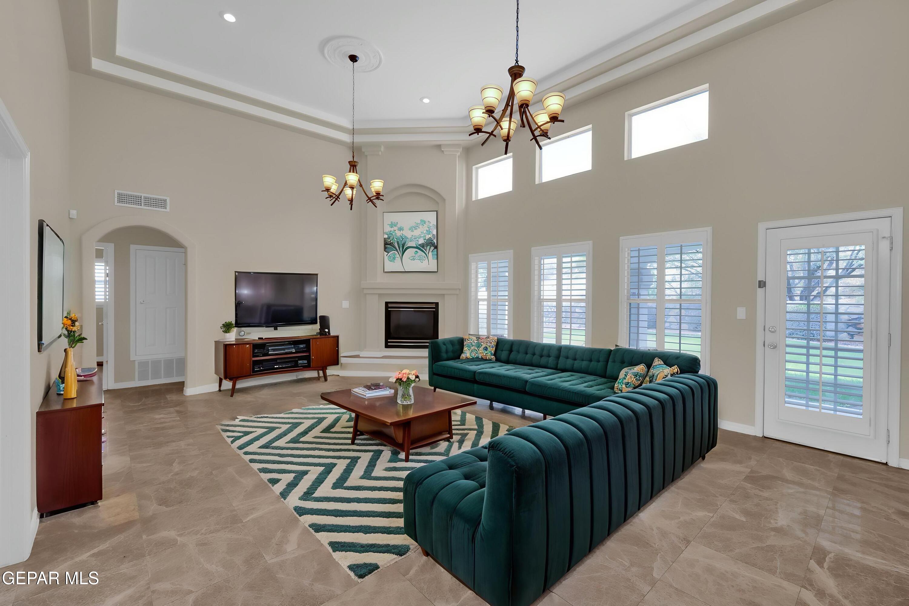 6469 CALLE VISTA Drive