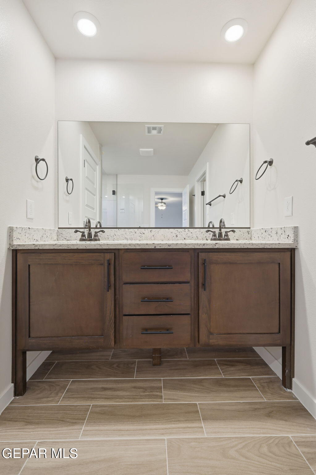11873 Travesia Place