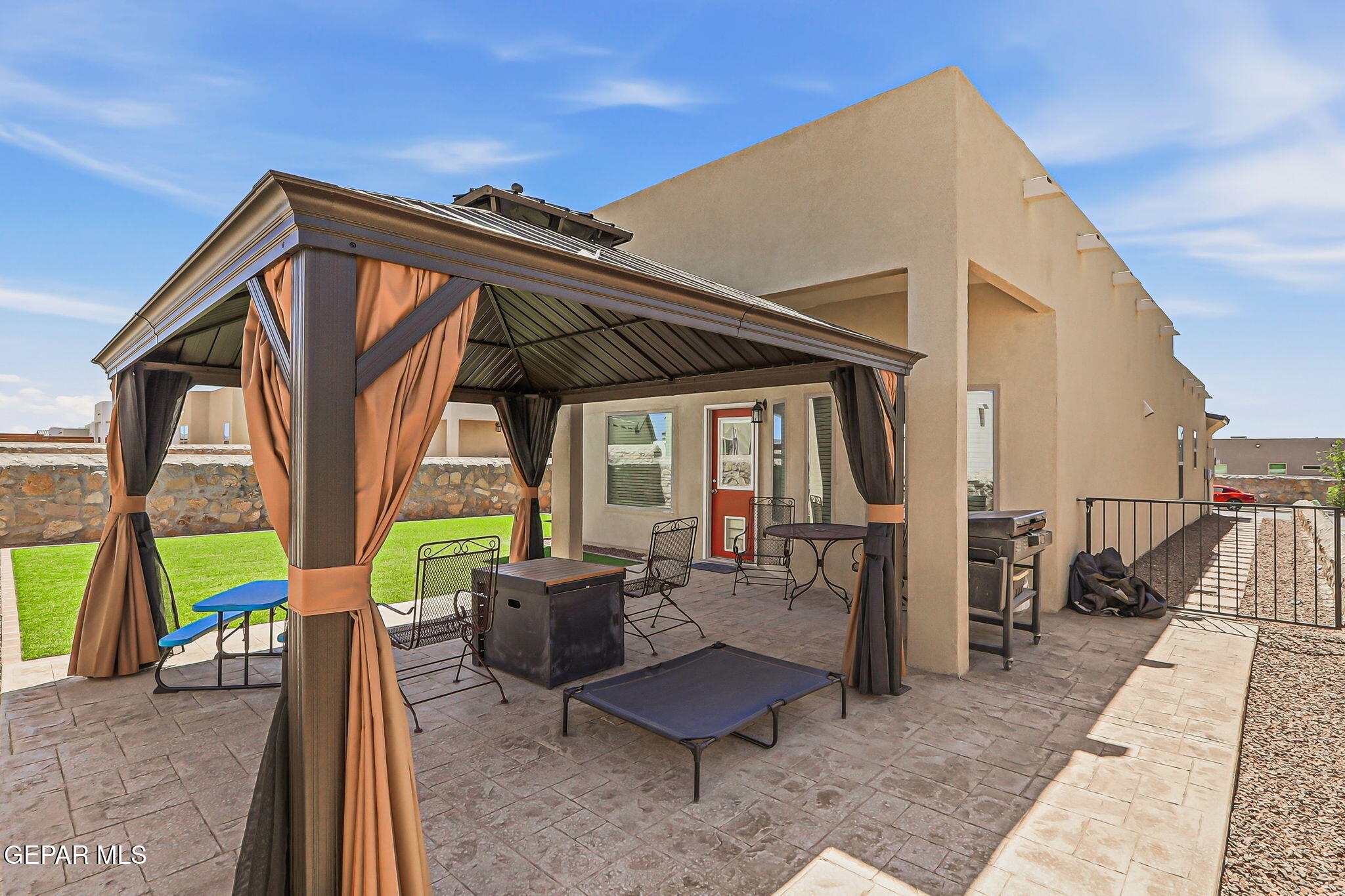 776 Paseo Dulce Avenue