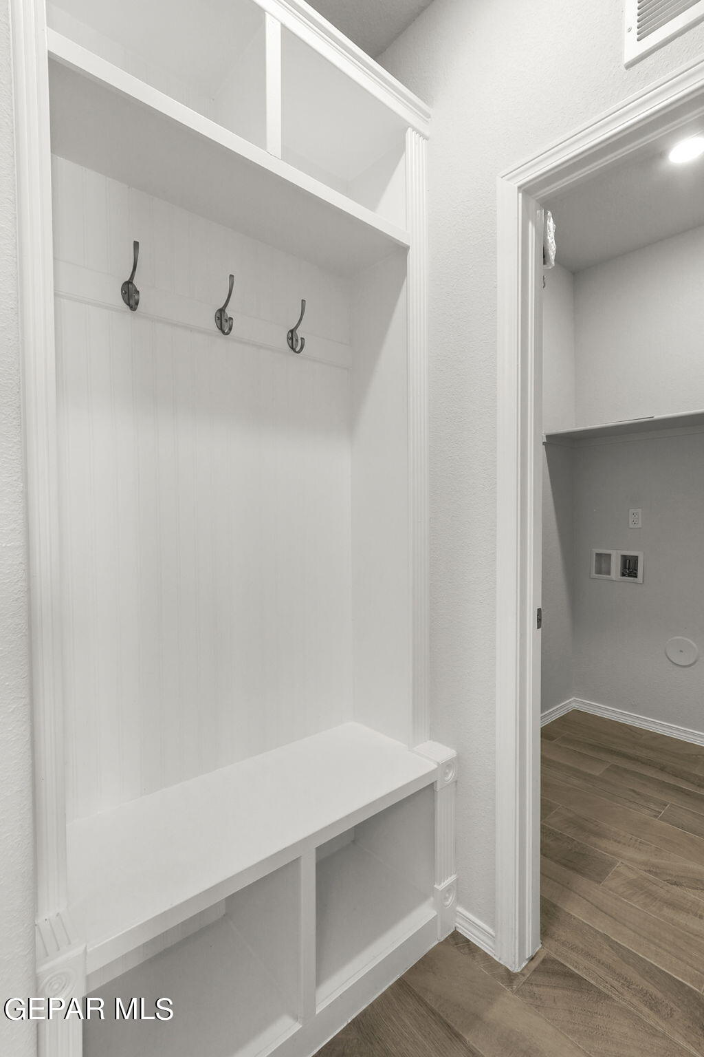 7365 Frostline Place