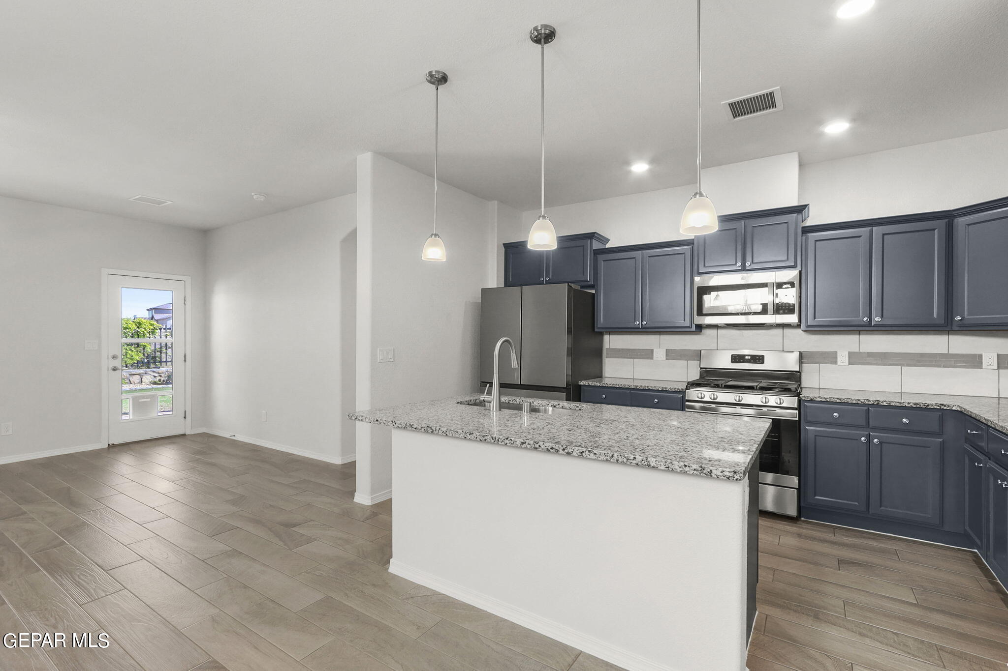 7365 Frostline Place