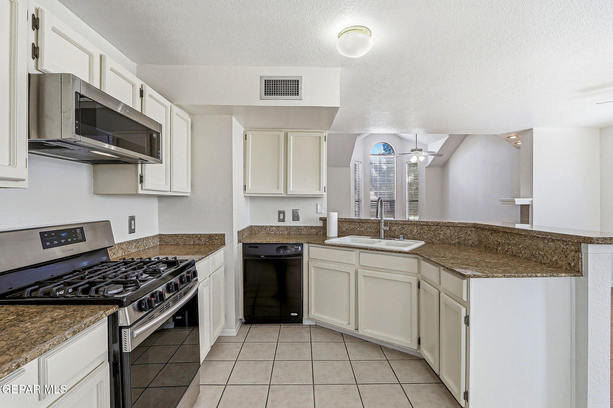 7109 OVAL ROCK Drive