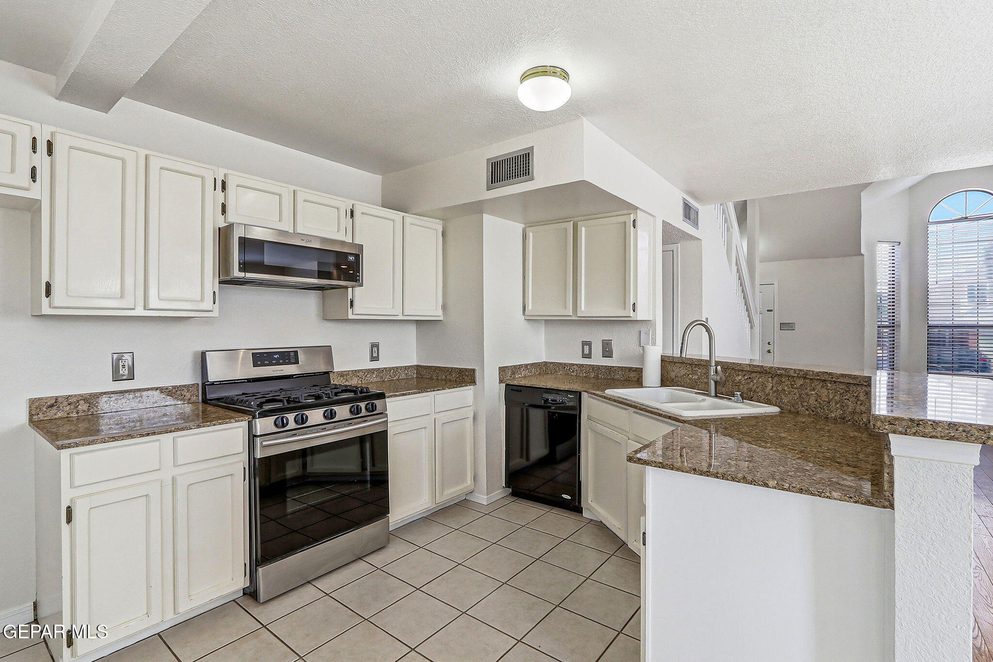 7109 OVAL ROCK Drive