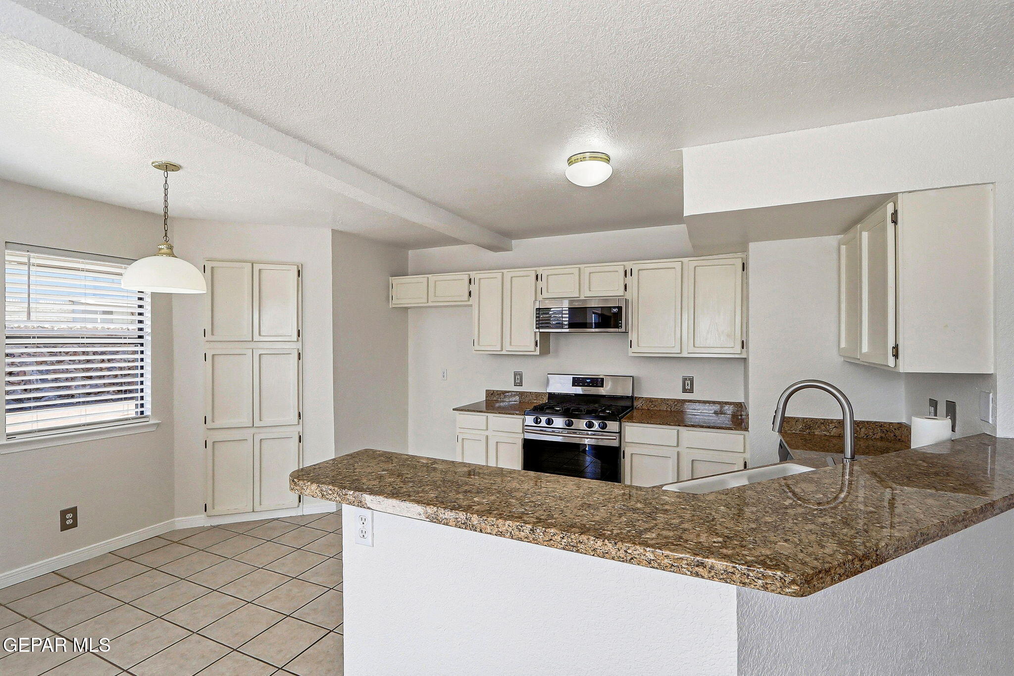 7109 OVAL ROCK Drive