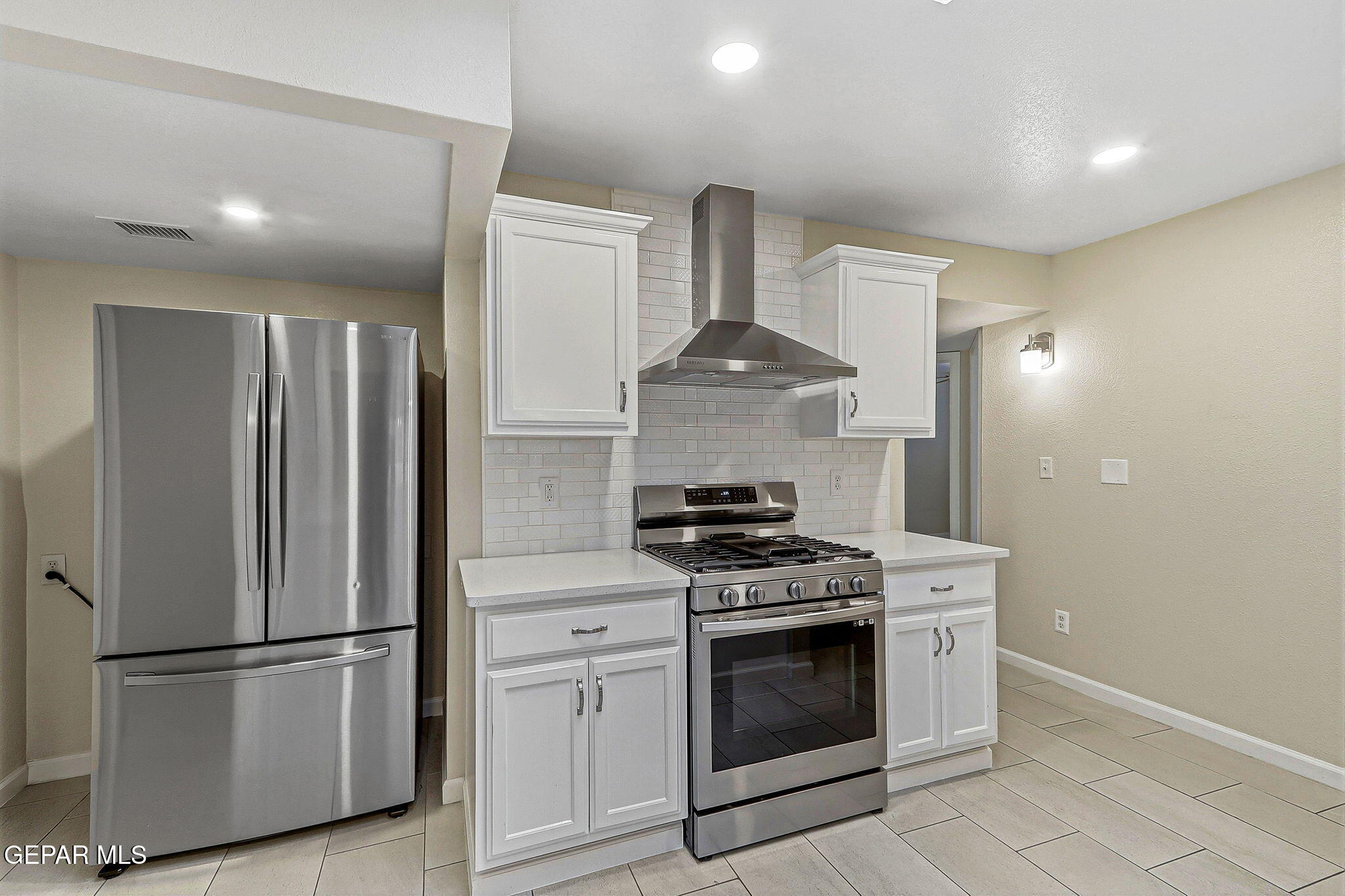 1308 ROSE BUD Lane