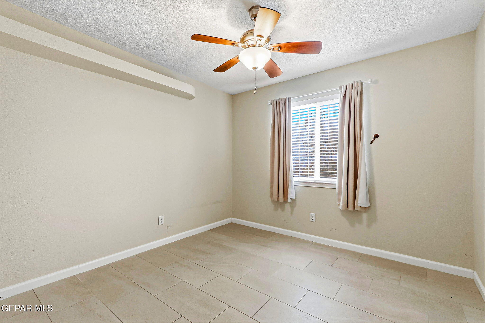 1308 ROSE BUD Lane