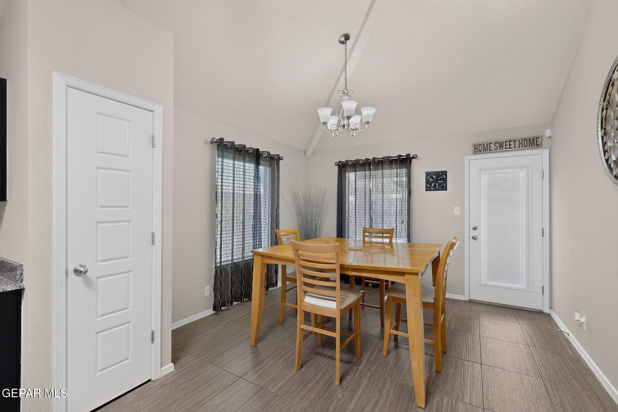 4824 NEW RANCH Court