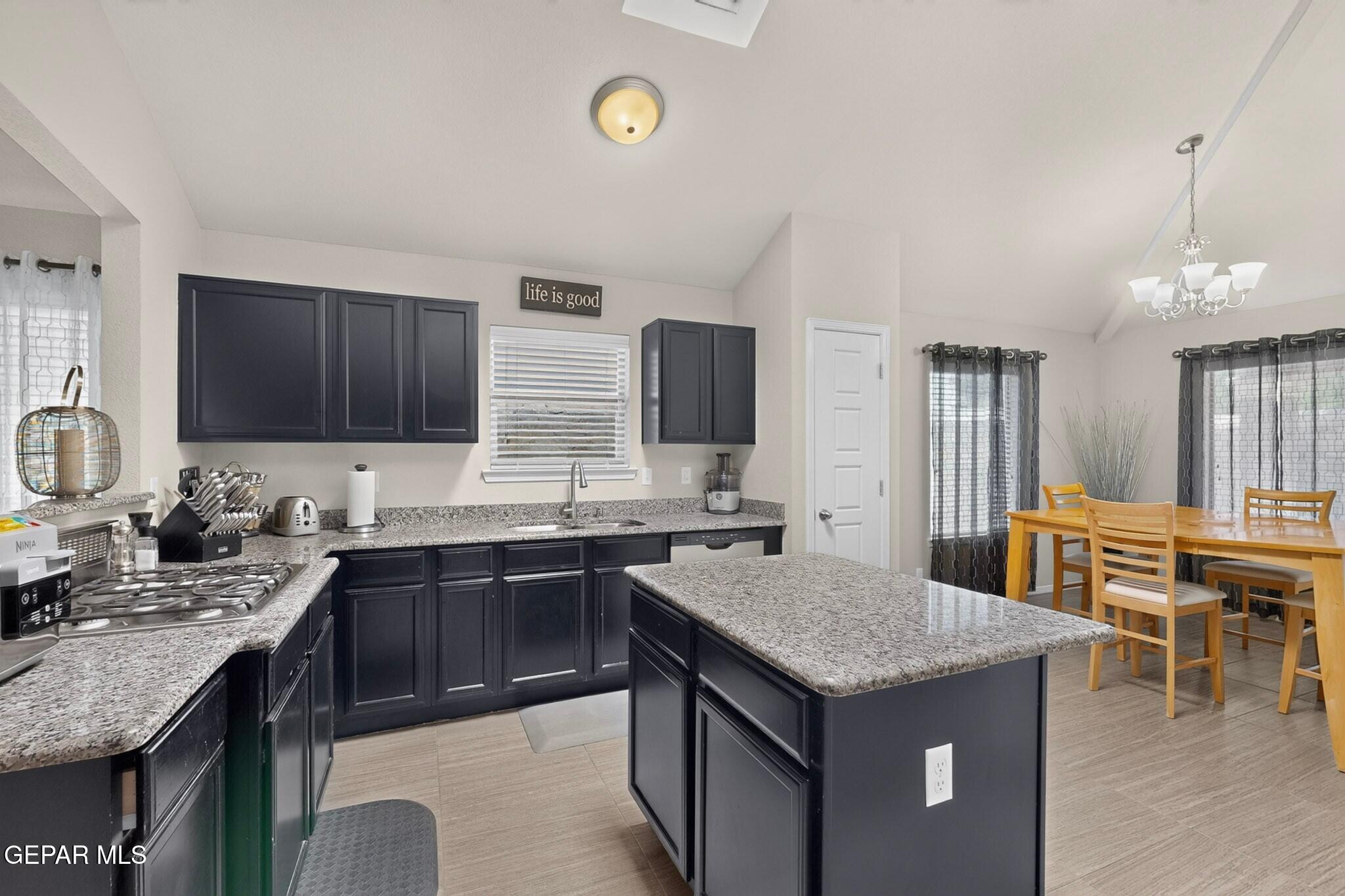 4824 NEW RANCH Court