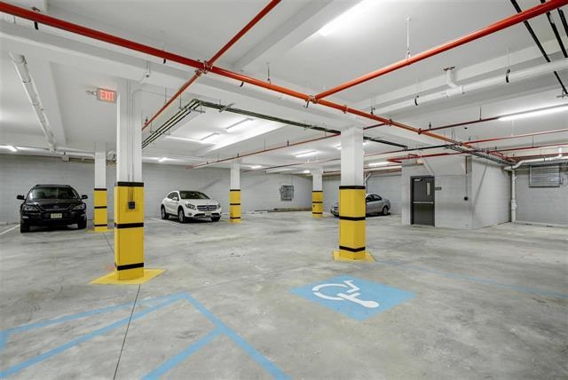 545 39TH ST Unit: 206