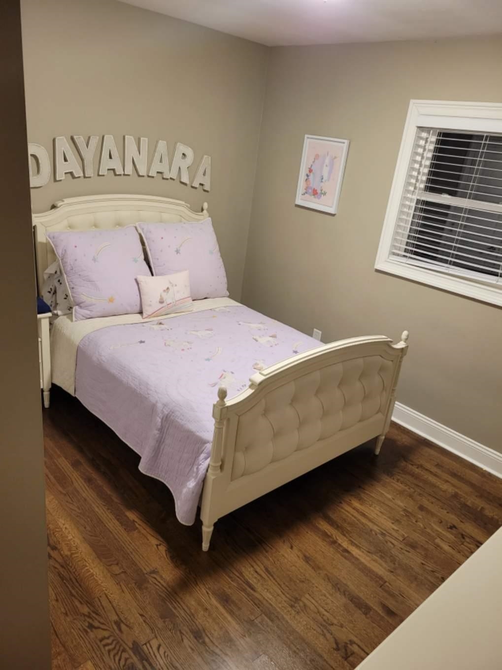 339 ELLEN PL