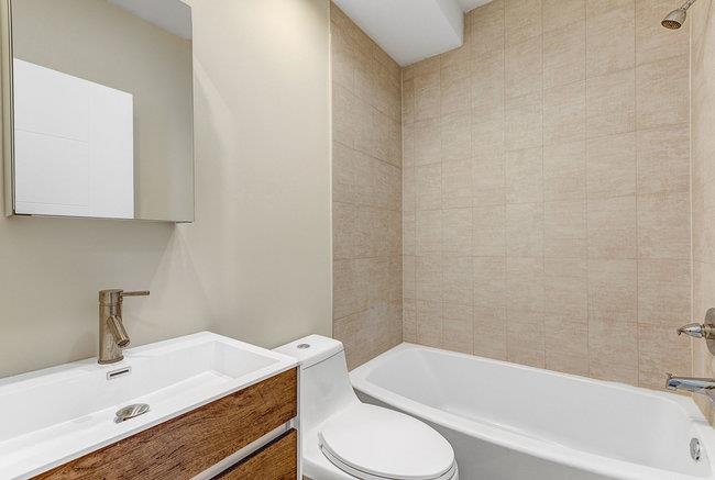 542 29TH ST Unit: 3