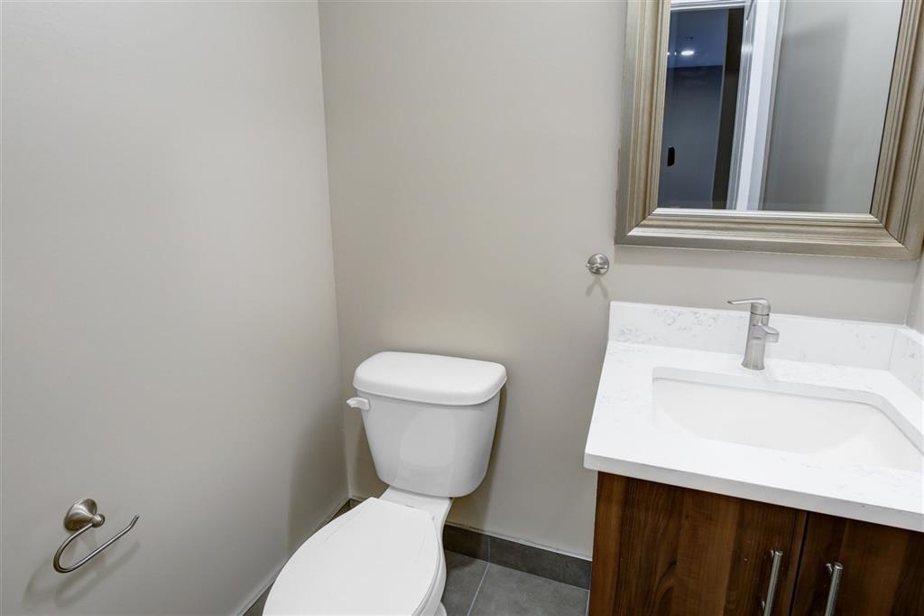 545 39TH ST Unit: 305