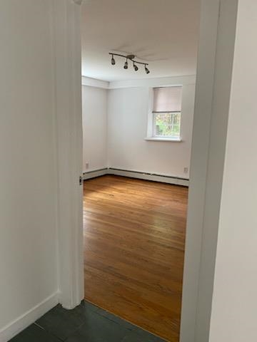 250 CORABELLE AVE Unit: 1