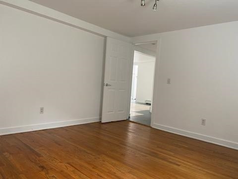 250 CORABELLE AVE Unit: 1