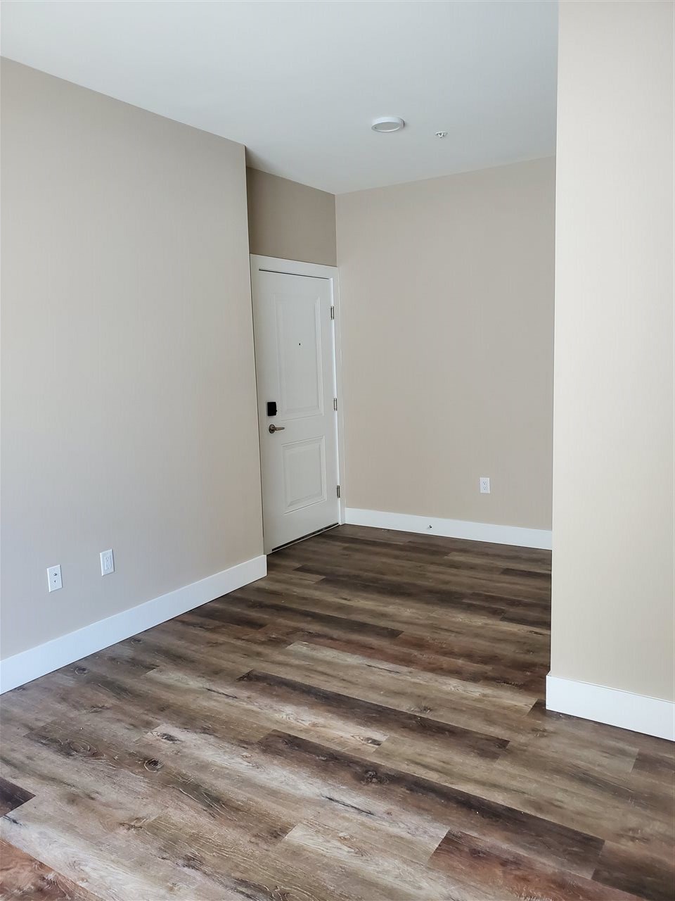 545 39TH ST Unit: 307