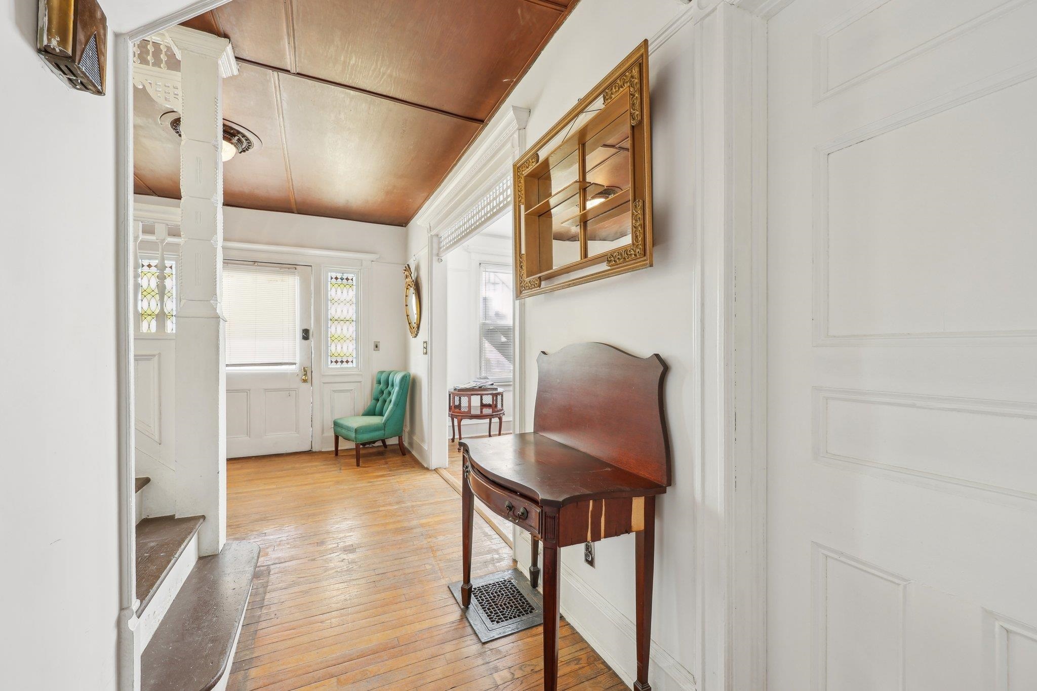 172 BERRY ST