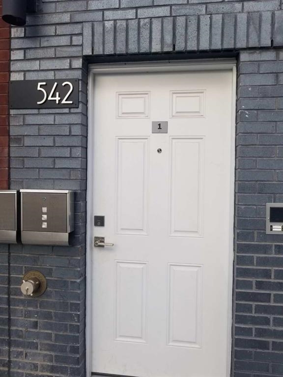 542 29TH ST Unit: 1