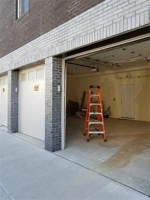 542 29TH ST Unit: 1