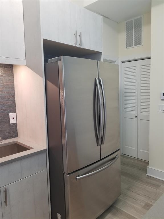 542 29TH ST Unit: 1