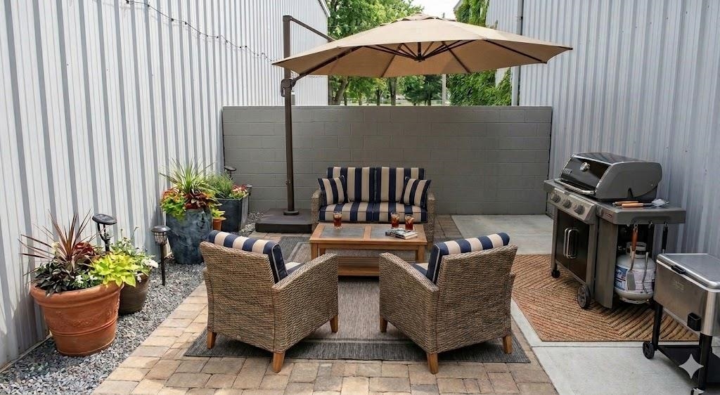 110 39TH ST Unit: 1