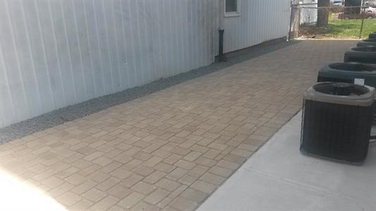 110 39TH ST Unit: 1