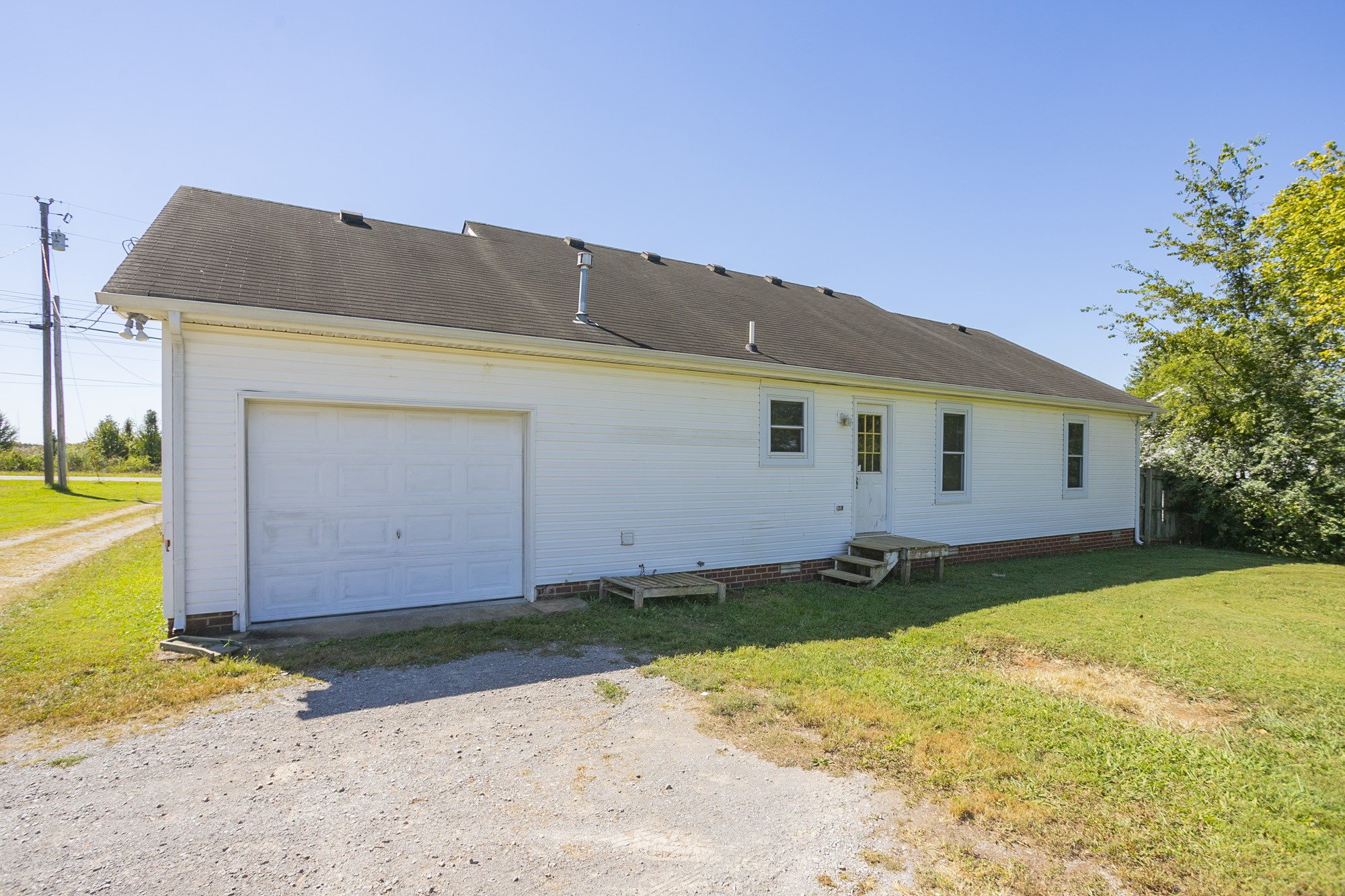 931 E Jefferson Pike