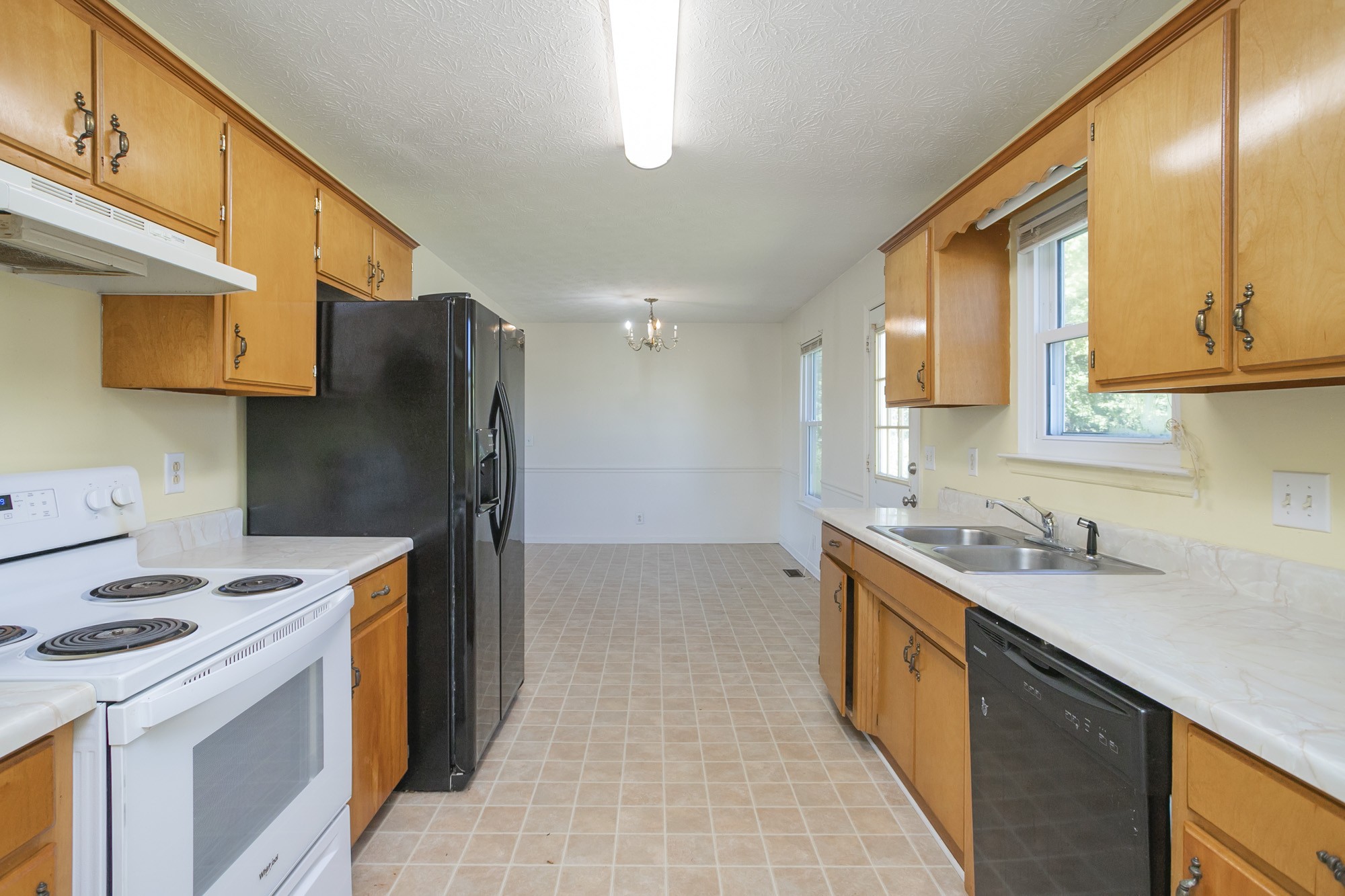 931 E Jefferson Pike