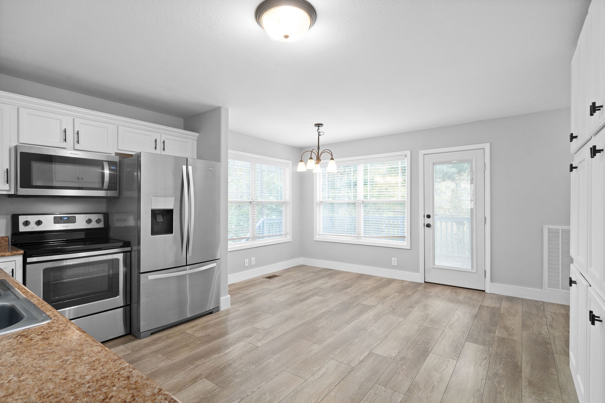 636 Hidden Valley Dr