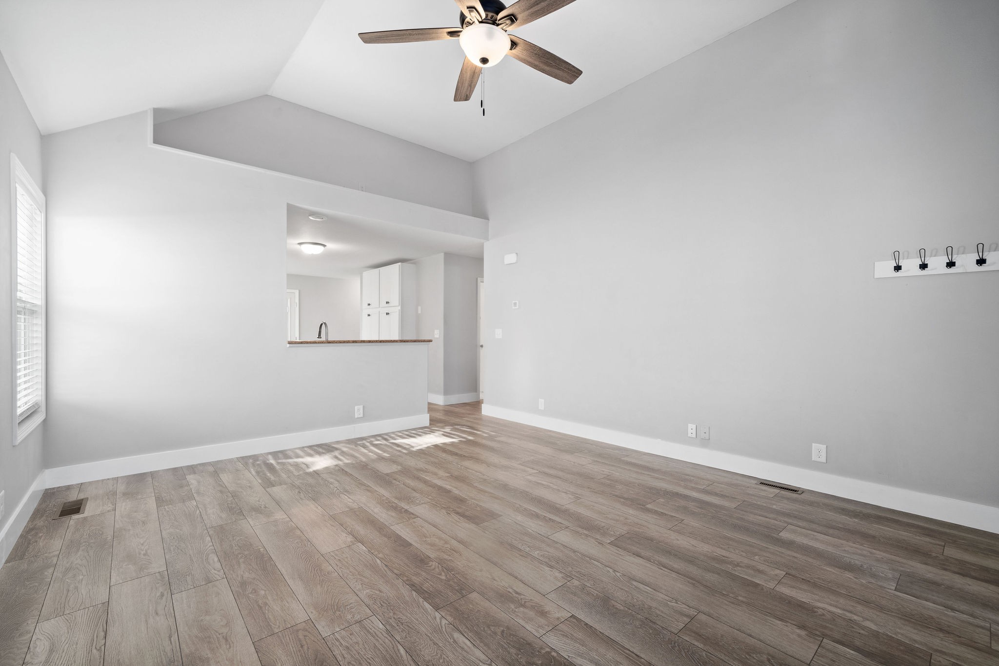 636 Hidden Valley Dr