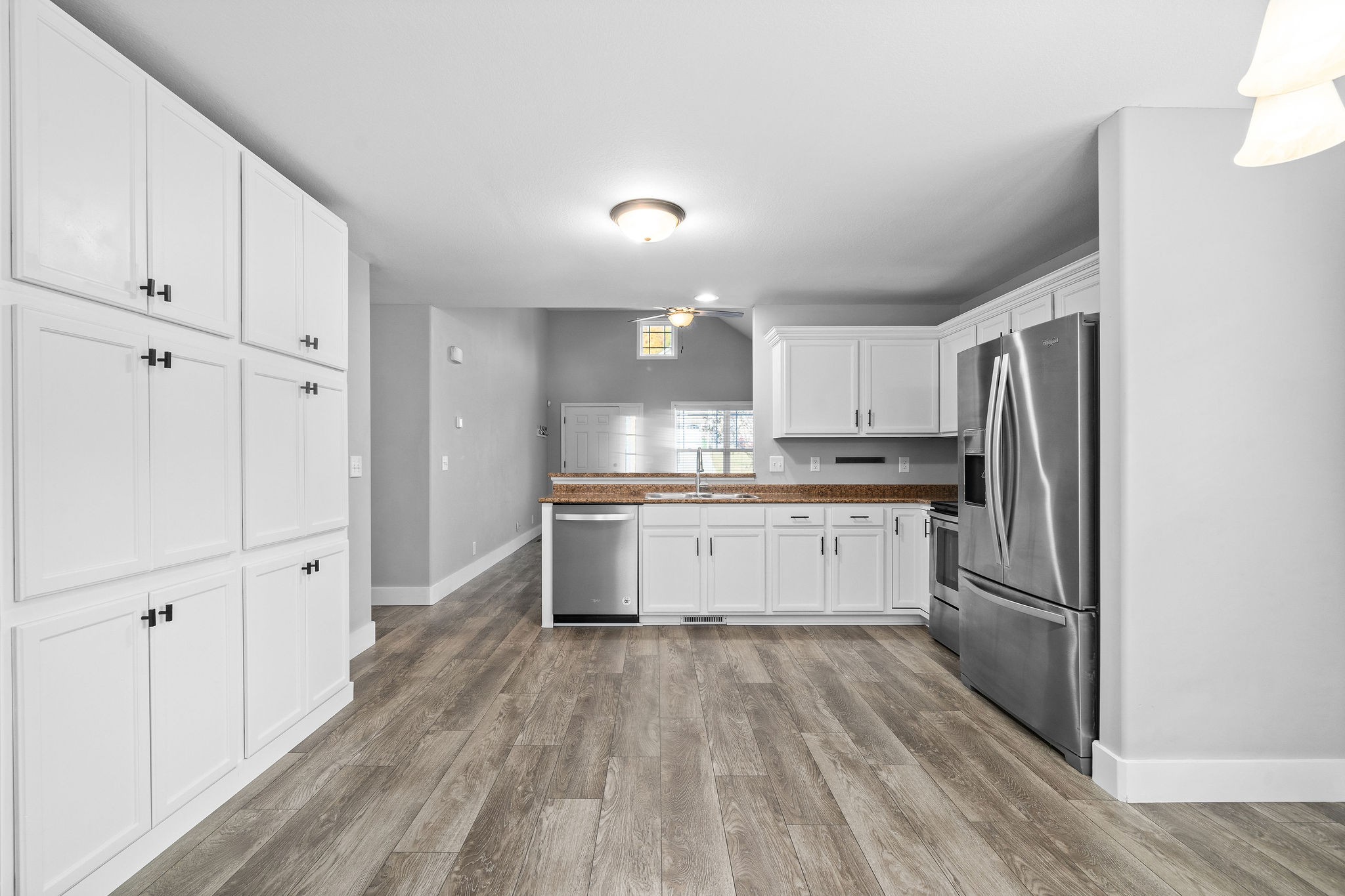 636 Hidden Valley Dr