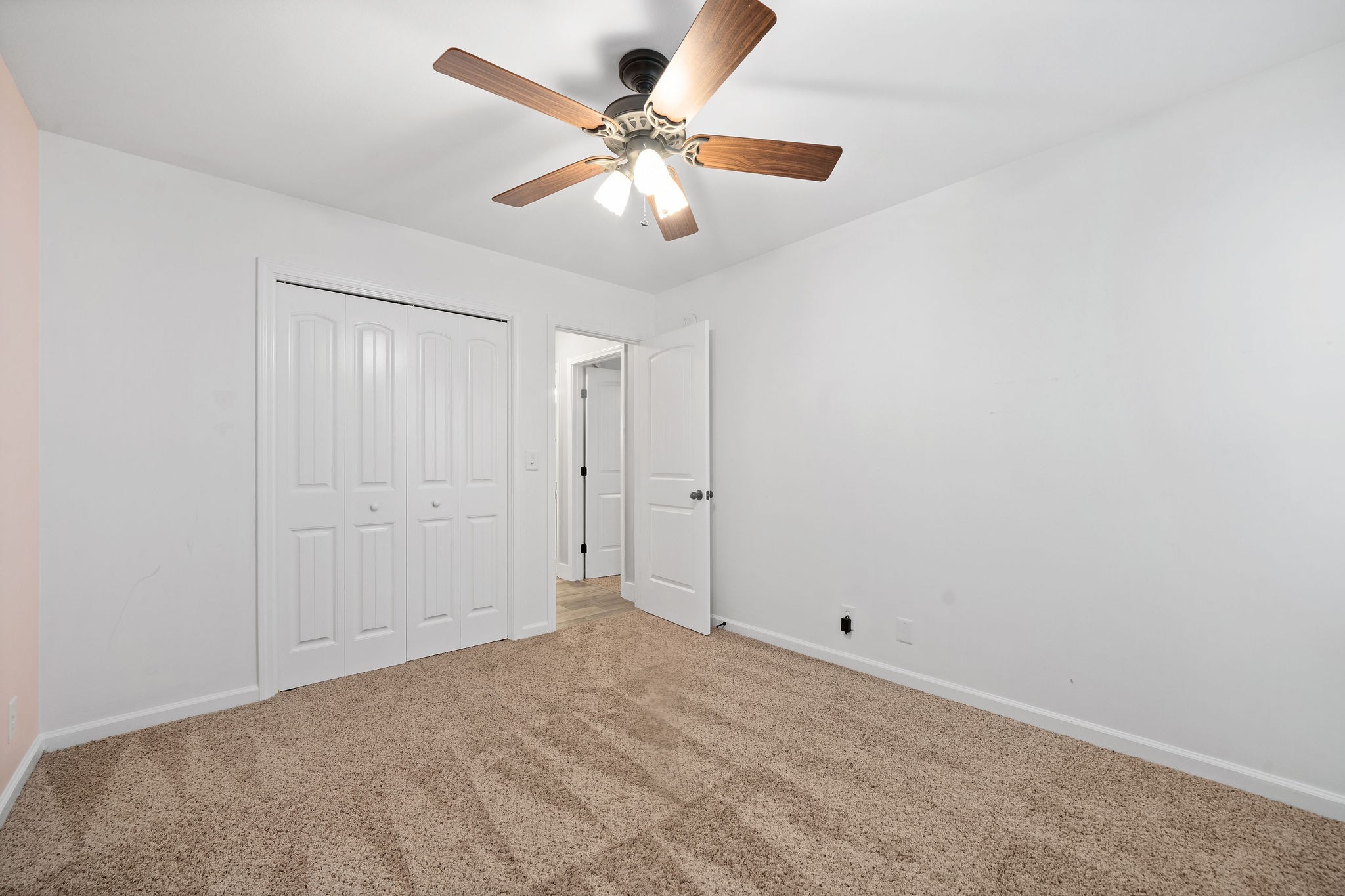 636 Hidden Valley Dr