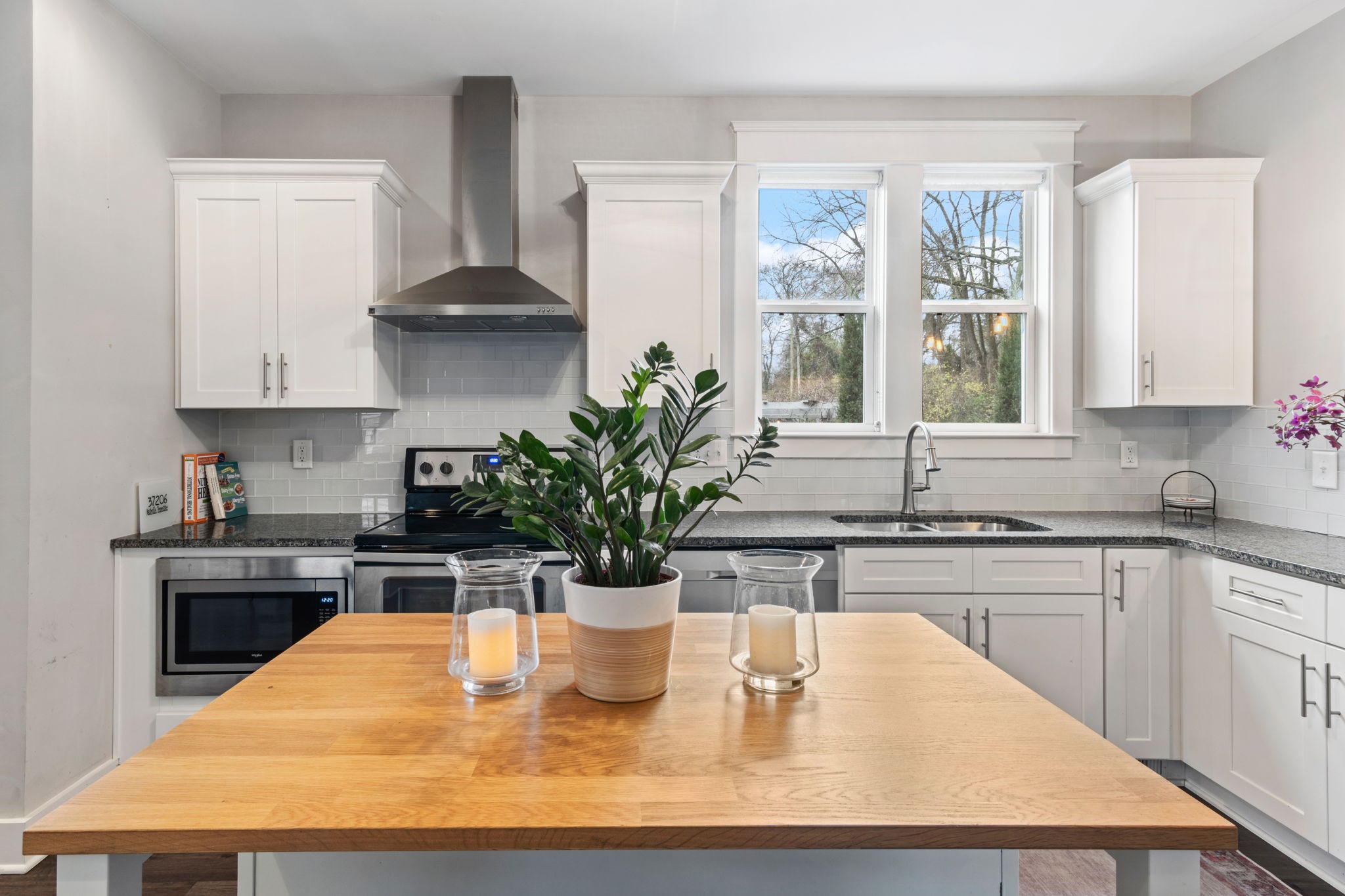 2423 Inga St Unit: A