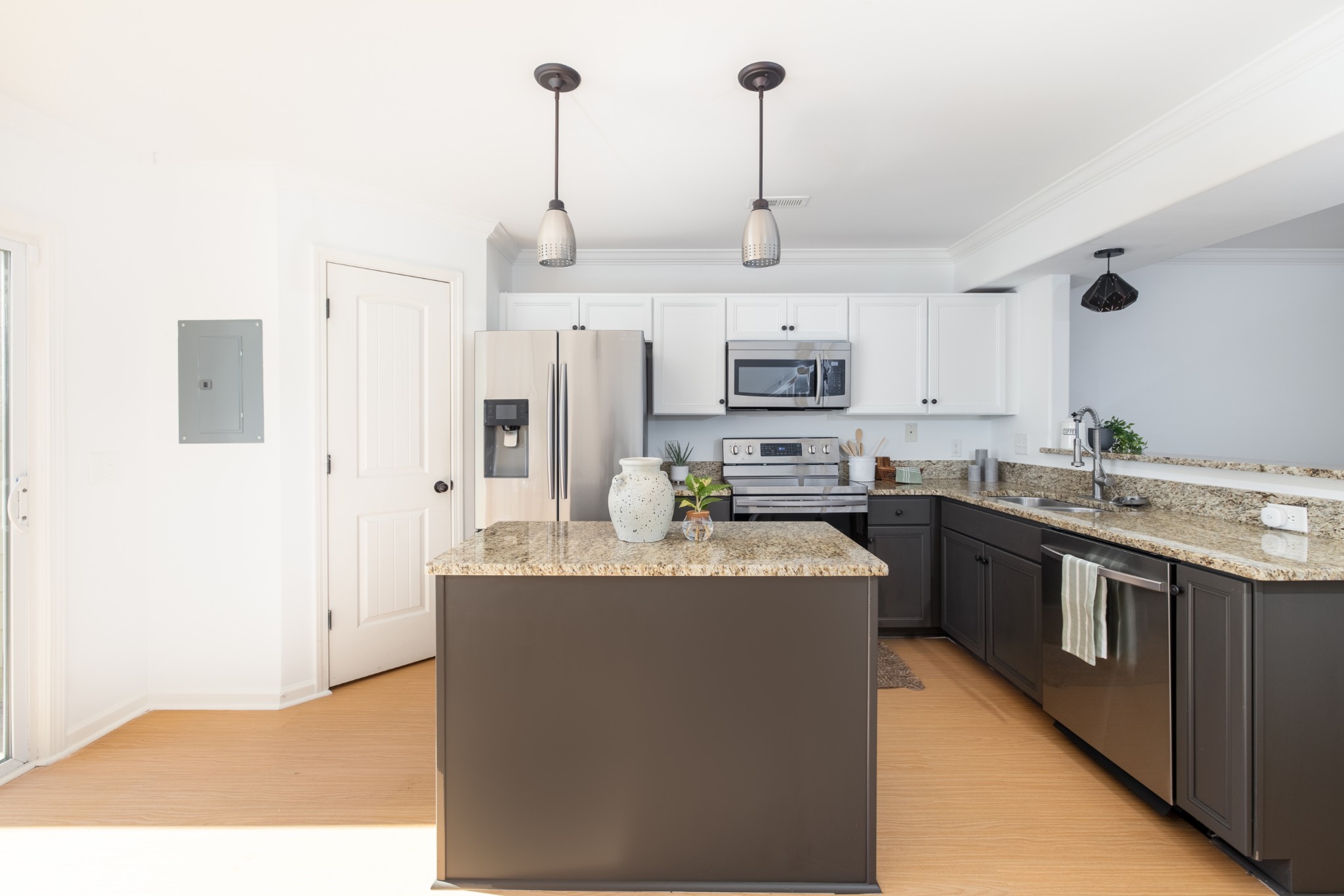 124 Cobblestone Place Dr