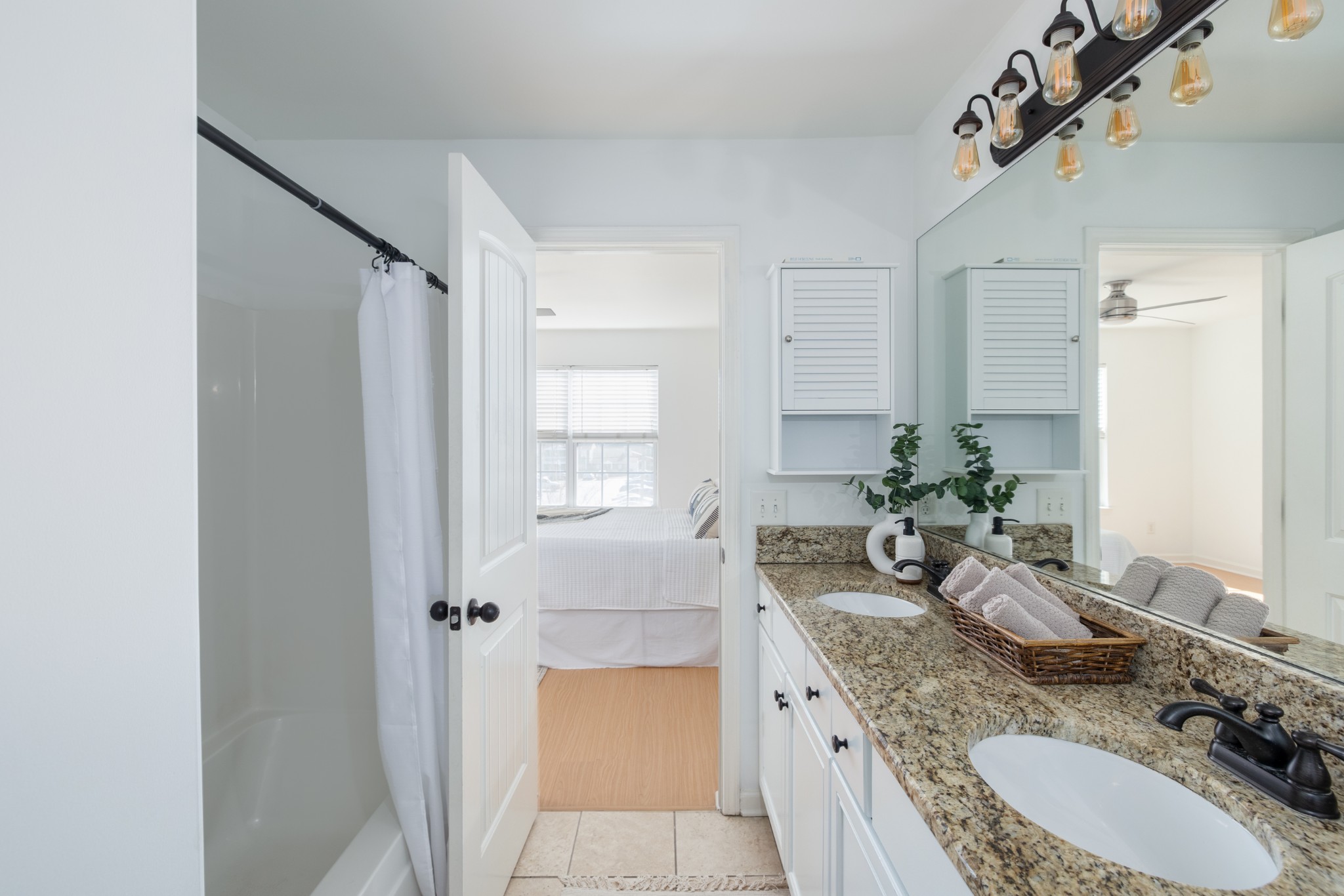 124 Cobblestone Place Dr