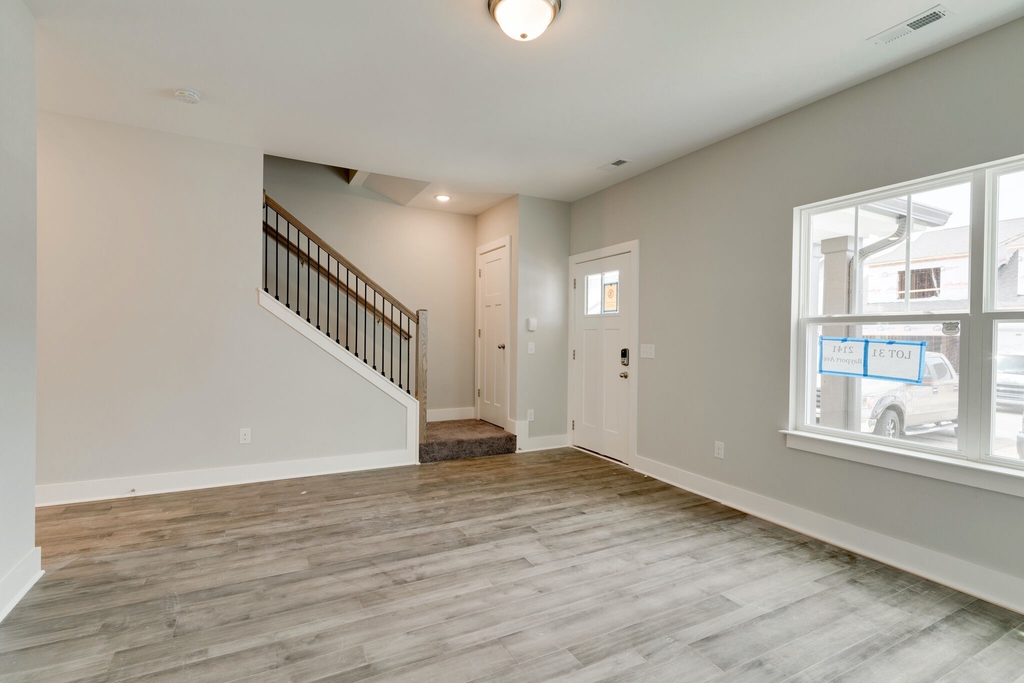 2285 Bayport Ave Unit: 228